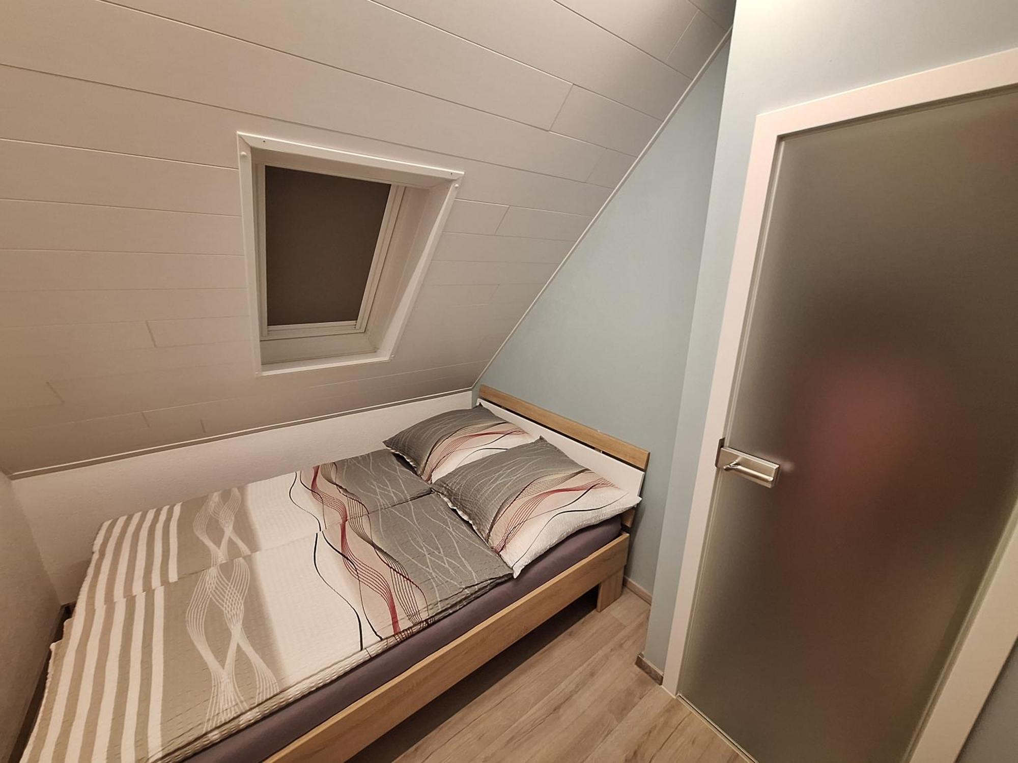Ferienhaus Saaleblick Wettin Zewnętrze zdjęcie