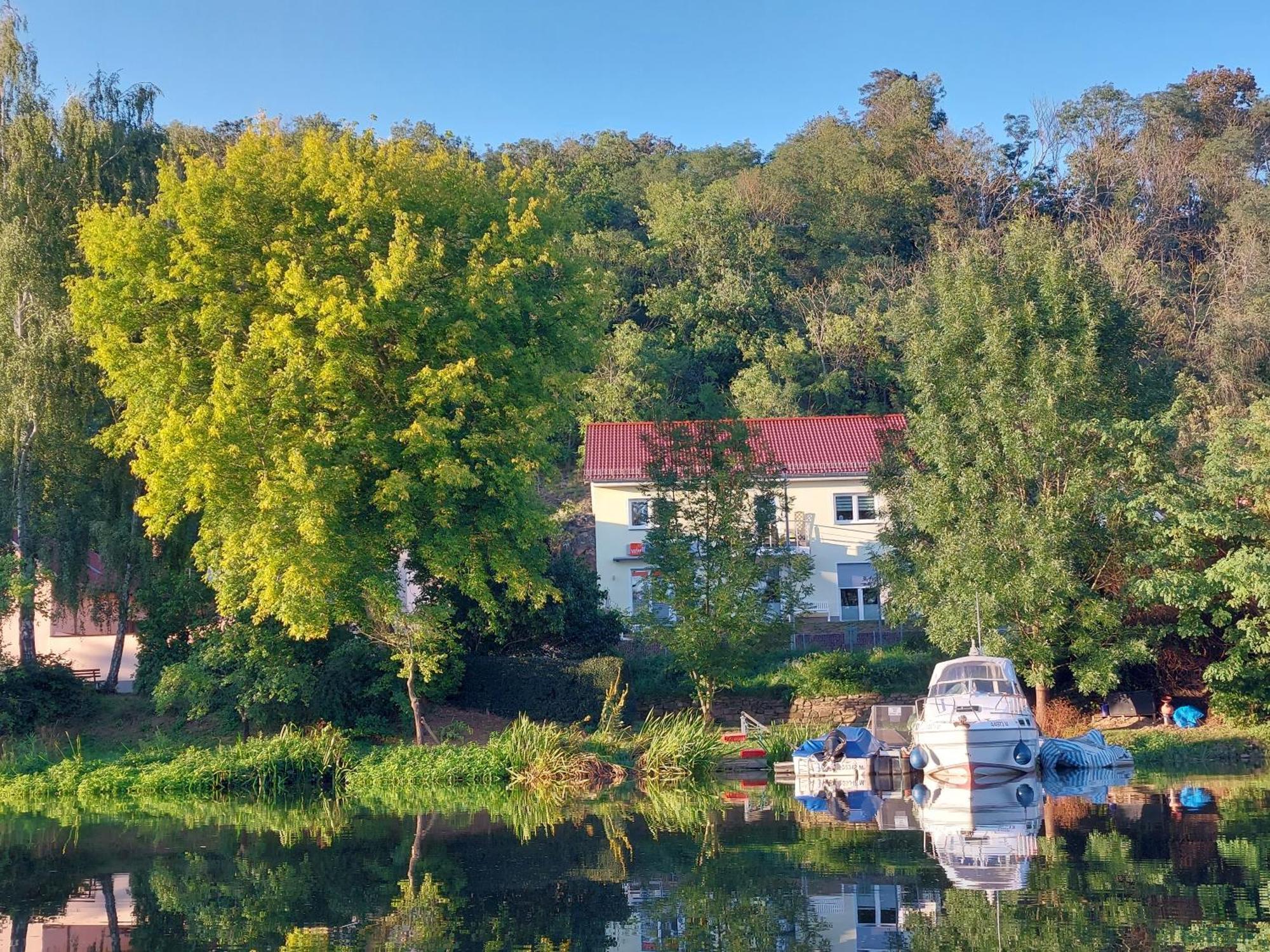 Ferienhaus Saaleblick Wettin Zewnętrze zdjęcie